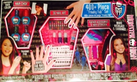 Школа монстров Игровой набор для создания имиджа в стиле Monster High 