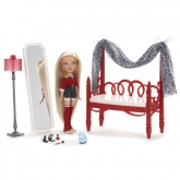 Уютная комната с куклой Bratz Хлоя