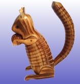 Деревянная игрушка Белка