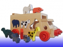 Автобус со зверями