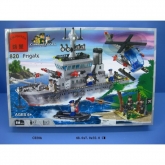 Конструктор Brick 820 Военный корабль и вертолет