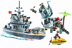 Конструктор Brick 819 Форт на острове